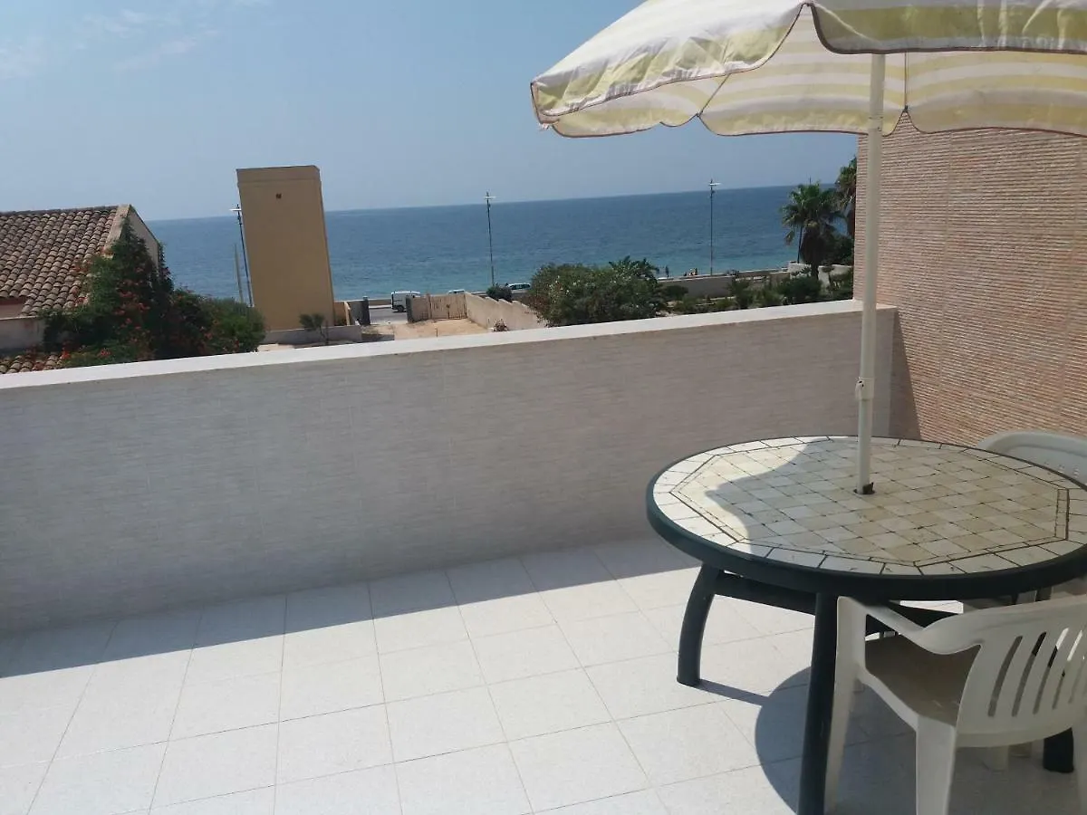 דירות מזרה דל ואלו Casa Anna In Riva Al Mare